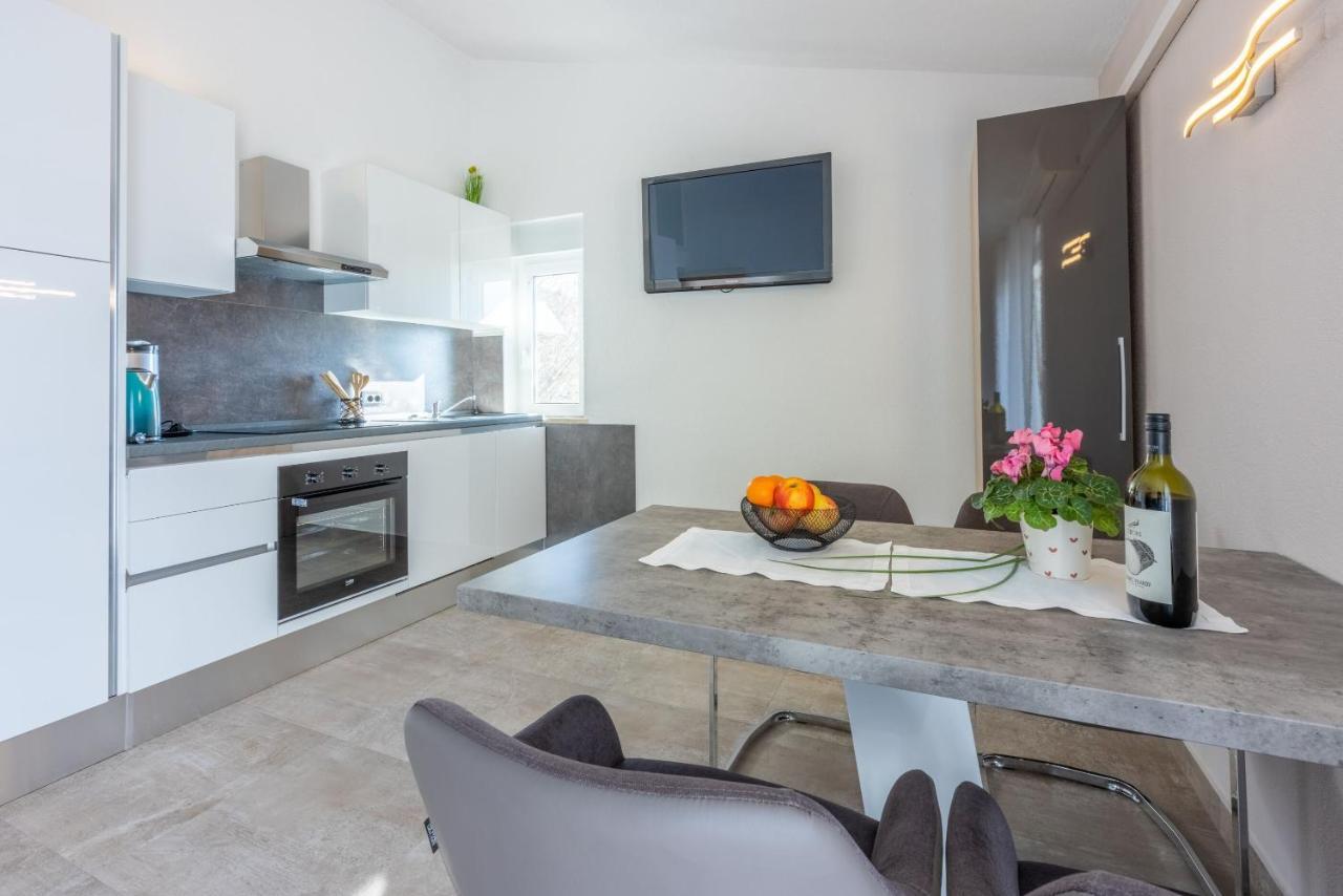 Apartments Porto Dramalj Kültér fotó